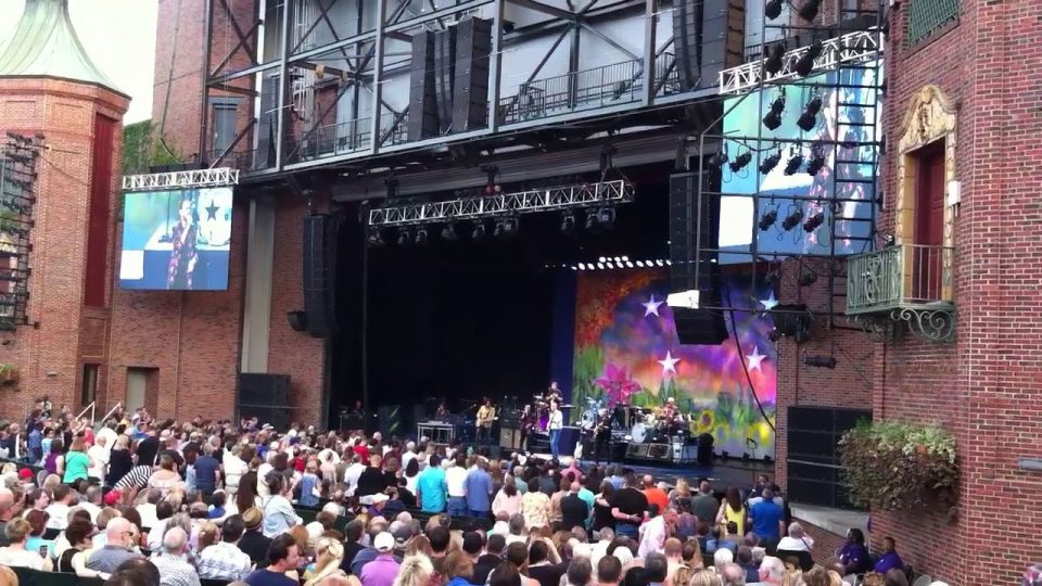 Ringo Starr live at Starlight Theater, Kansas City, Missouri, 3 September 2018