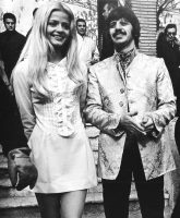 Ringo Starr and Ewa Aulin on the set of the film Candy