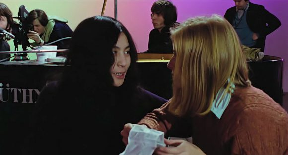 Yoko Ono, Linda McCartney – Twickenham Film Studios, 9 January 1969