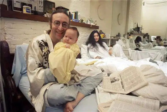 John Lennon, Sean Lennon and Yoko Ono, October 1975