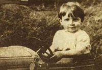 John Lennon, 1940s