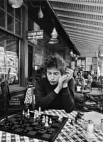 bob-dylan-plays-chess-1.jpg