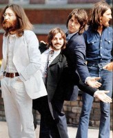 Beatles-crossing1.jpg