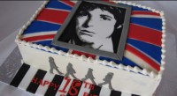 mccartney-cake.JPG