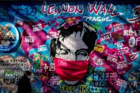 john-lennon-wall-coronavirus.jpg