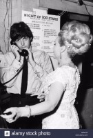 paul-mccartney-singer-and-bass-guitar-player-with-the-beatles-talks-B3NKJ6.jpg