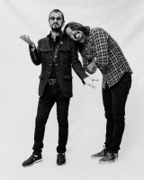 Ringo-Starr-Dave-Grohl-Rolling-Stone-2019.jpg