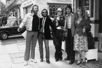 terry-oneill-nilsson-starr-john-mccartneys-1.jpg