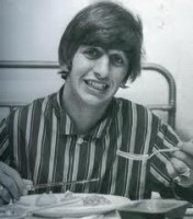 Eating-Starr-ringo-starr-29697564-211-239.jpg