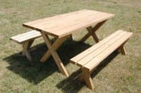 Outdoor-picnic-table-DIY.jpg