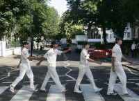 Australian-2005-Ashes-Abbey-Road.jpg